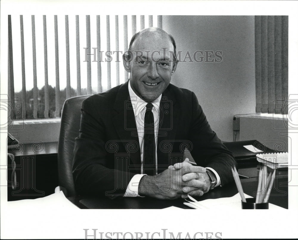 1989 Press Photo Boake A. Sells, Revco DS, Inc. - Historic Images