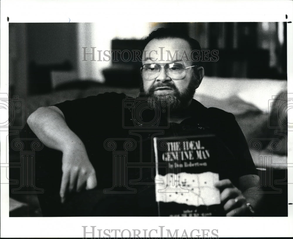 1988 Press Photo Don Robertson - cva41372-Historic Images