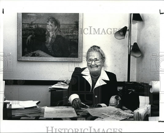 1987 Press Photo Lillian L Robinson, lawyer for 50 yrs & former Painesville Coun - Historic Images