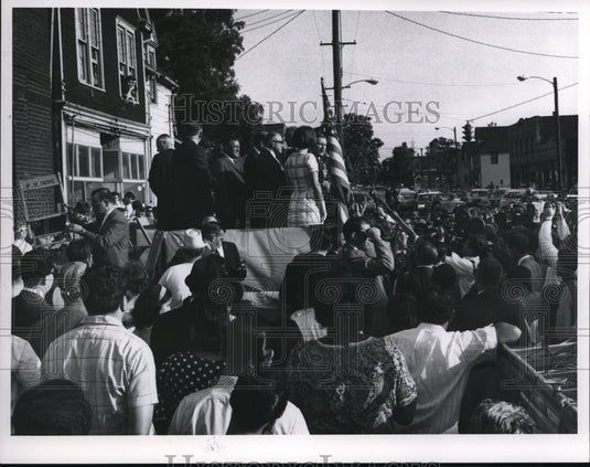 1968 Press Photo Governor Nelson A. Rockefeller campaign visit to Cleveland-Historic Images