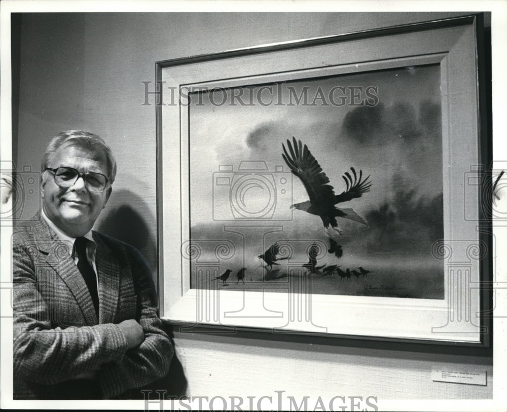 1982 Press Photo William E Scheele & his nature painting at the Intown Club - Historic Images