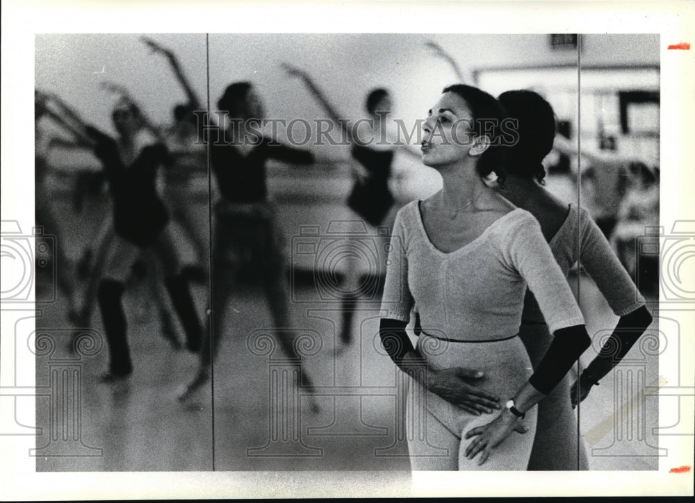 1979 Press Photo Vickie Simon with Cleveland Ballet - Historic Images