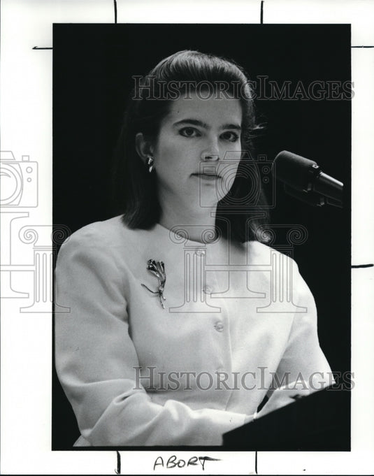 1989 Press Photo Anti-abortion debater Susan Smith at the Front Row - Historic Images