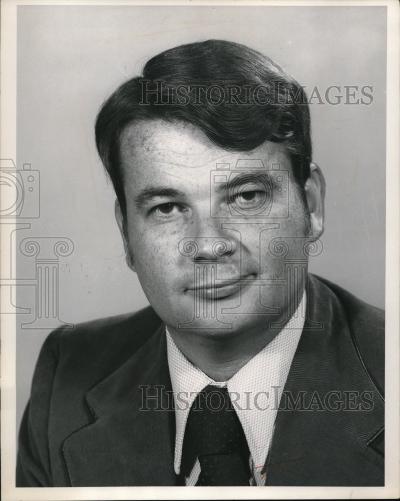 1974 Press Photo Lawyer Jan Soeten Jr. for Lexington Square Tenants Union - Historic Images