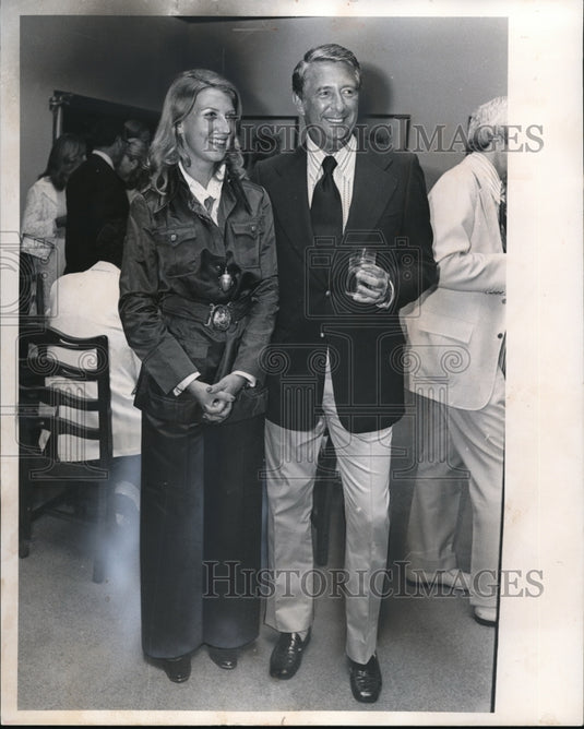 1972 Press Photo Mr. and Mrs. Richard Shortway, Vogue Magazine publisher-Historic Images
