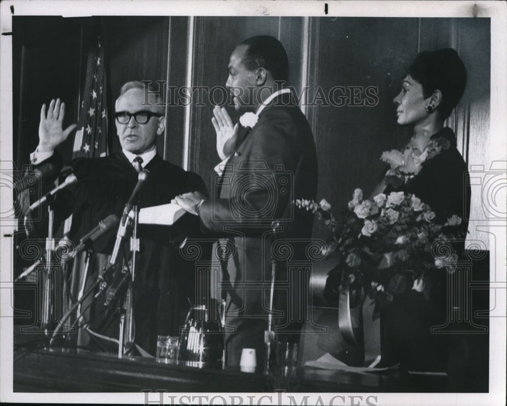 1967 Judge Anthony A Ritkowski administers oath to Carl B Stokes - Historic Images