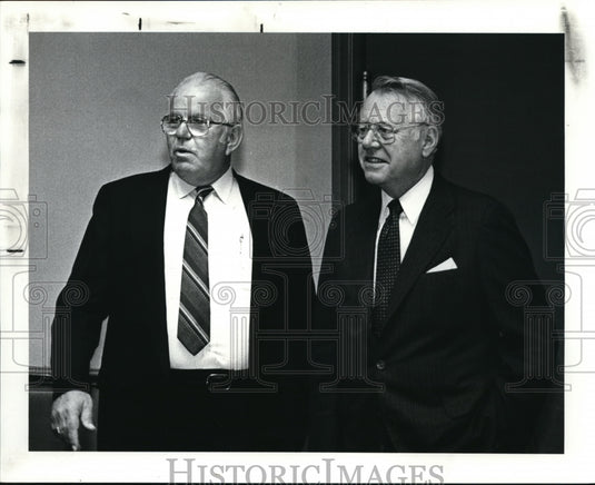 1986 Press Photo URW President Milan Stone & Goodwear Chairman Robert E Mercer - Historic Images