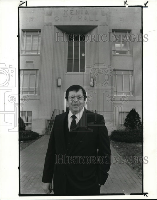 1983 Press Photo Robert Stewart City Manager - cva44006 - Historic Images