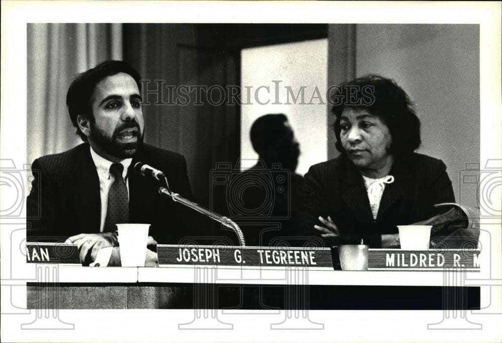 1985 Press Photo Joseph Tegreene and Mildred Madison - Historic Images