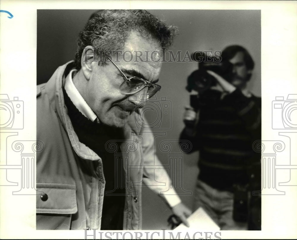 1984 Press Photo Joseph Z. Spina, pharmacist turned himself in on drug charges - Historic Images