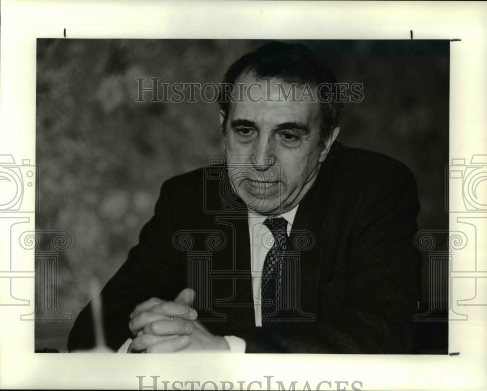 1991 Press Photo Milton Viorst American journalist. - cva45176 - Historic Images