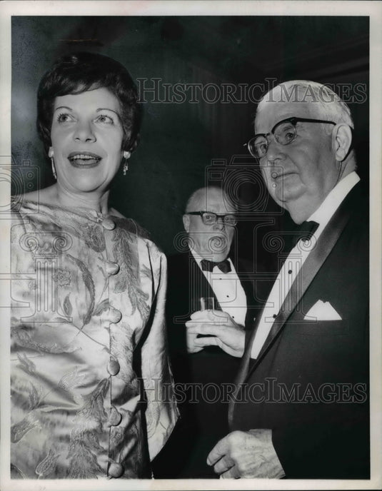 1966 Metropolitan Opera Mr. & Mrs. Robert A Weaver  - Historic Images