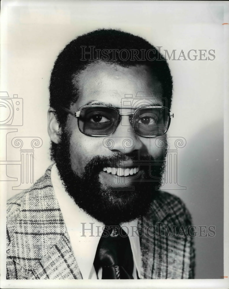 1977 Press Photo Mike White Council president candidate - Historic Images