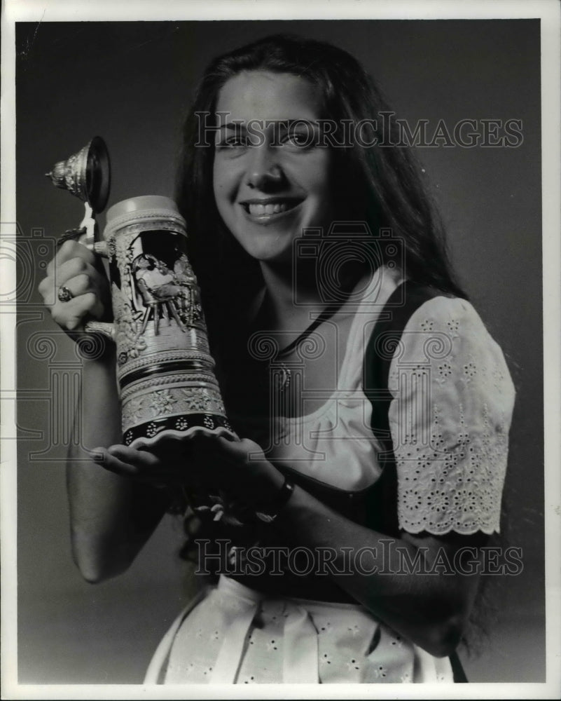 1978 Press Photo Miss Oktoberfest Laura Tesler - Historic Images