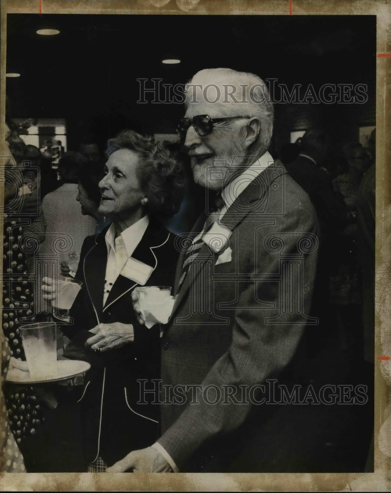 1975 Press Photo Mrs. Katherine Holden Thayer with Henry Norweb-Historic Images