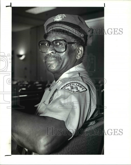 1988 Press Photo Frager Spates part of MOVE at the Cleveland Convention center. - Historic Images