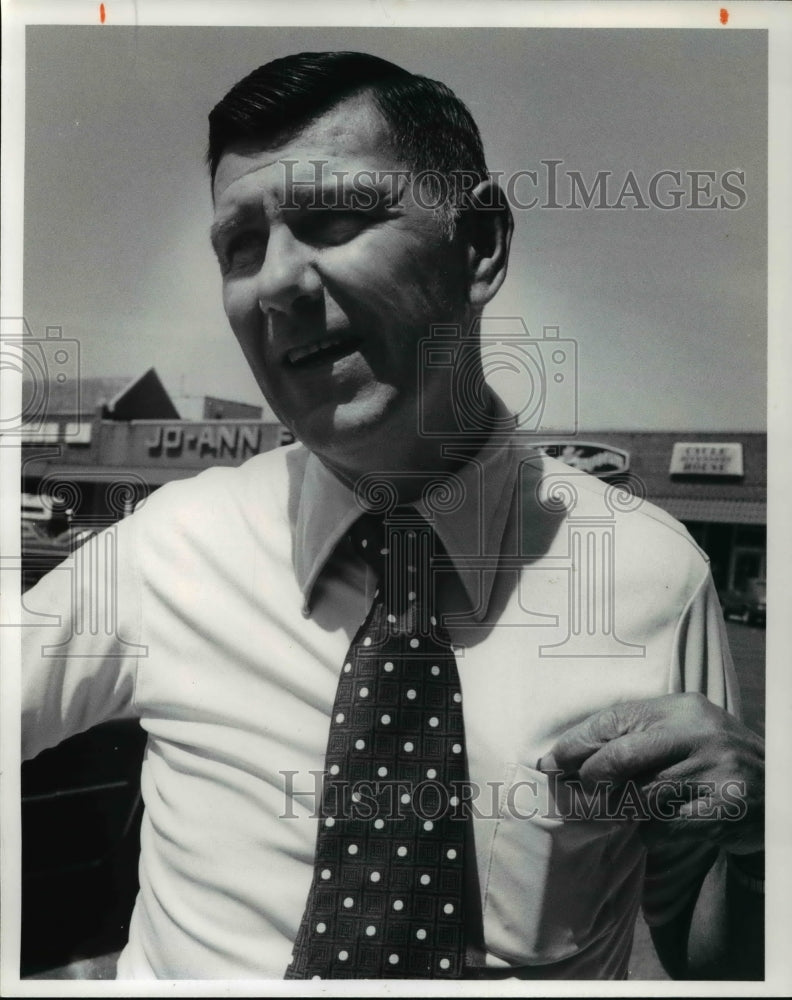 1976 Press Photo Retired Lieutenant George E. Trammel - Historic Images