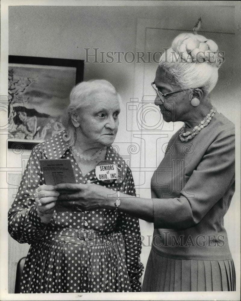 1971 Mrs. Mary Spangler and Mrs. William N Brooks  - Historic Images