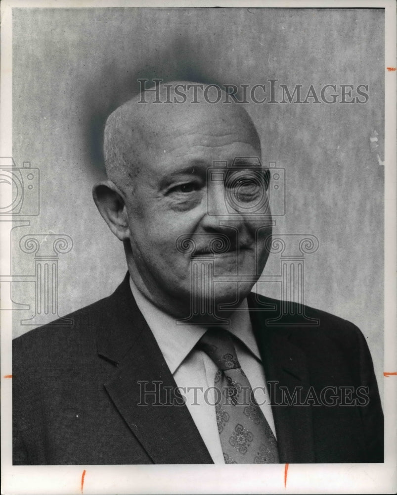 1971 Press Photo Robert Templemen Mayor Of Shaker - Historic Images