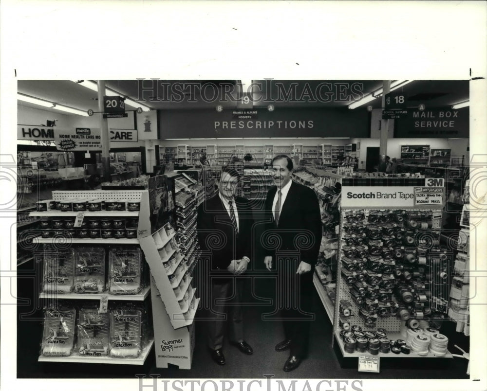 1990 Press Photo Medic Drug Stores Inc. Founders Nathan Lipsyc, Jerry Zlotnik - Historic Images