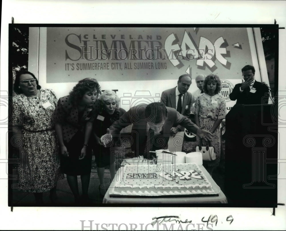 1989 Press Photo Mayor George Voinovich - Historic Images