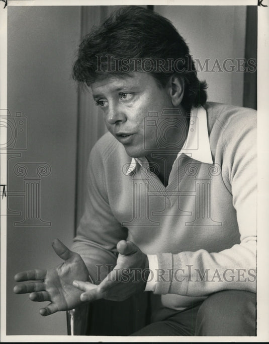 1983 Press Photo Richard Stevens, former Cleve cosmetologist - Historic Images