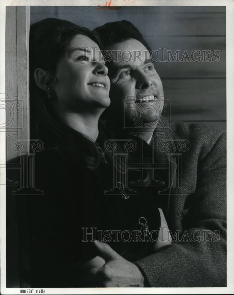 1972 Press Photo Linda Singerman and Tom Slowey of Lakewood Little Theater-Historic Images