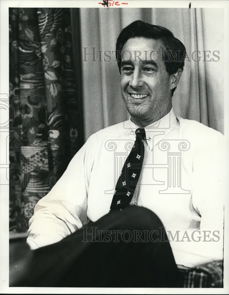 1983 Press Photo Fred Searly-President of Bendix - Historic Images