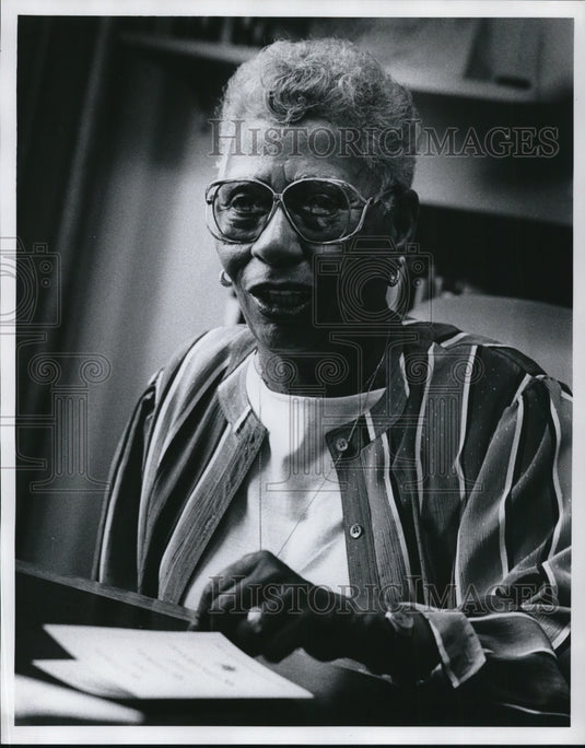 Press Photo Yvonne Walker Taylor - Historic Images