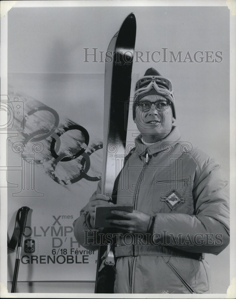 1968 Press Photo Tom Place, ready for some skiing - Historic Images