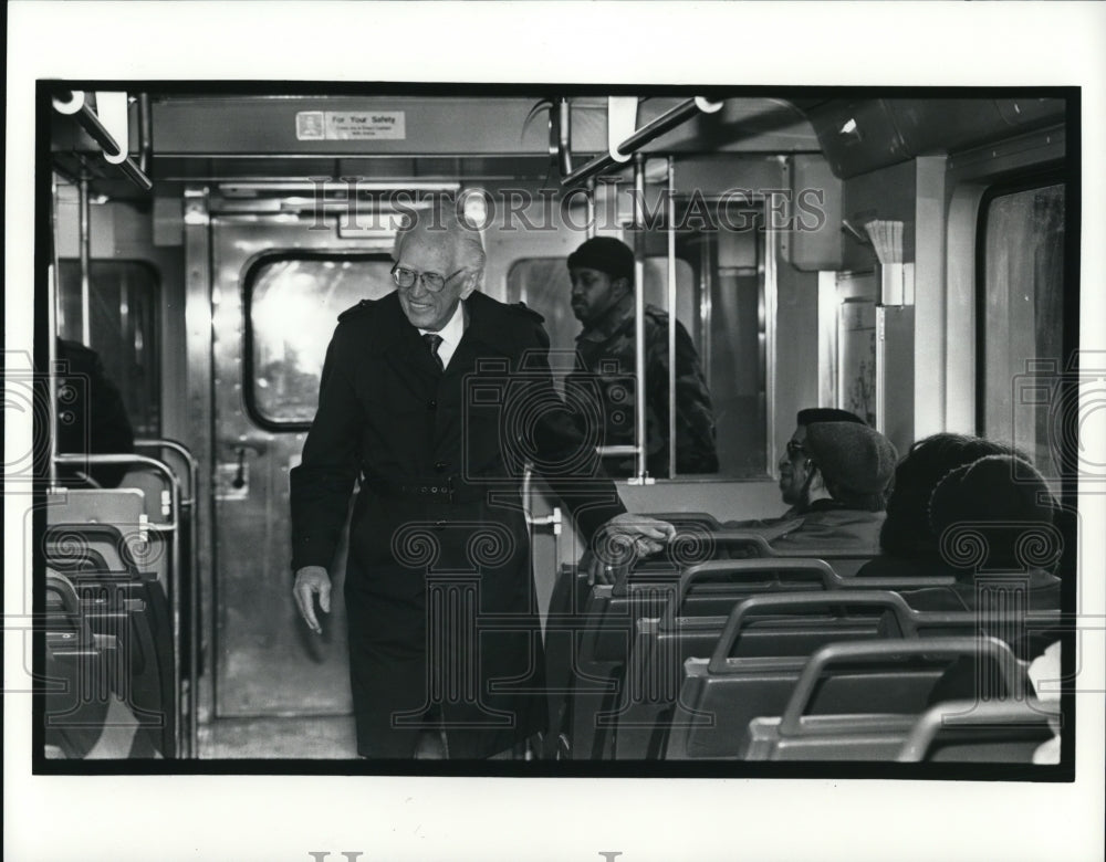 1991 Press Photo Howard Metzenbaum - cva48518-Historic Images