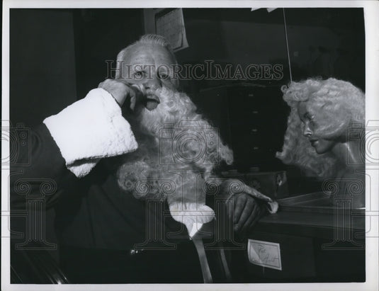 1961 Press Photo Frank Kane as Santa Claus - cva48572-Historic Images