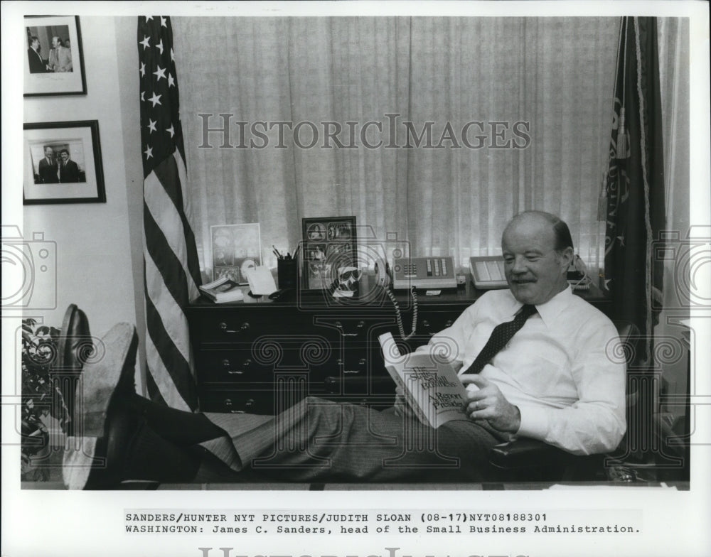 1983 Press Photo James Sanders head of the Small Business Administration - Historic Images