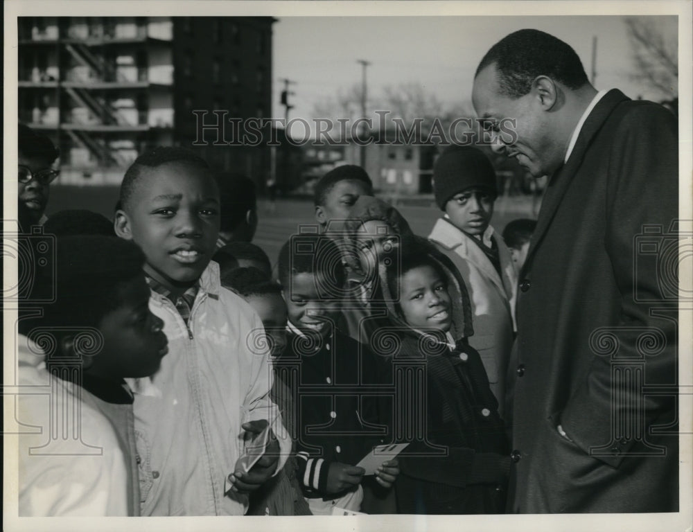 1968, A group of school children from Margaret Ireland School - Historic Images