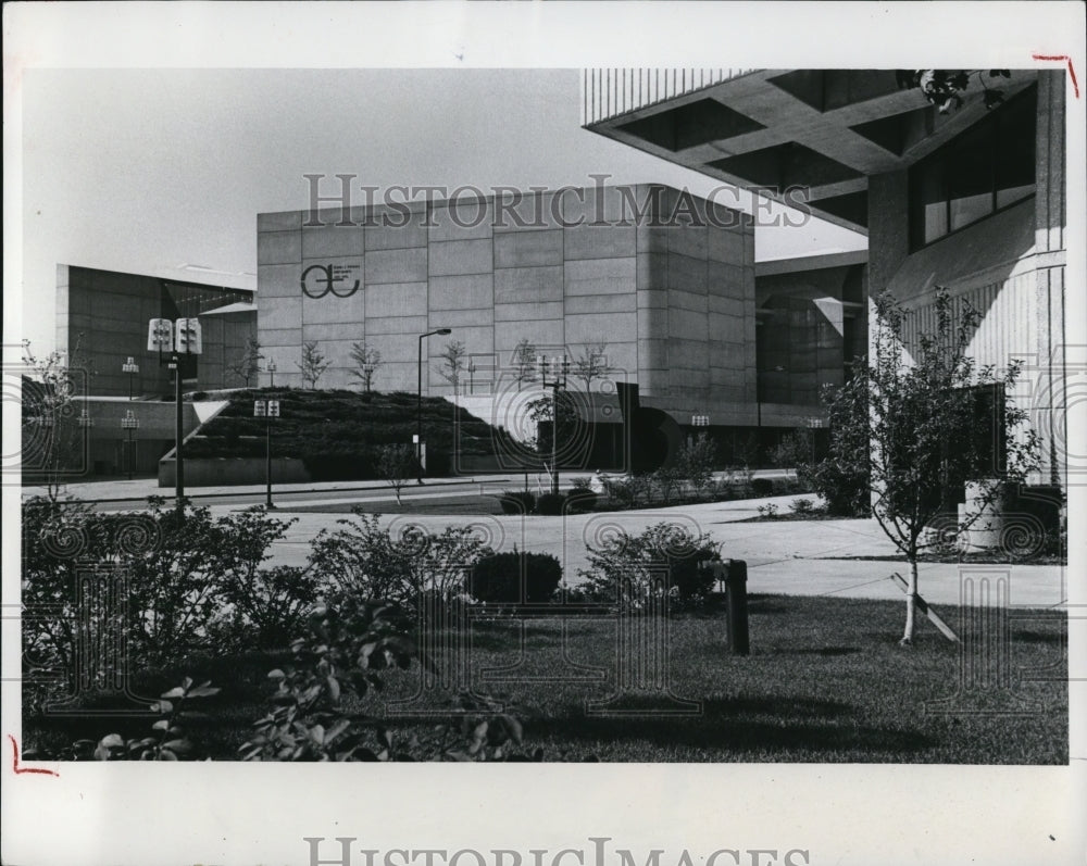 1976 Press Photo University of Akron - Historic Images