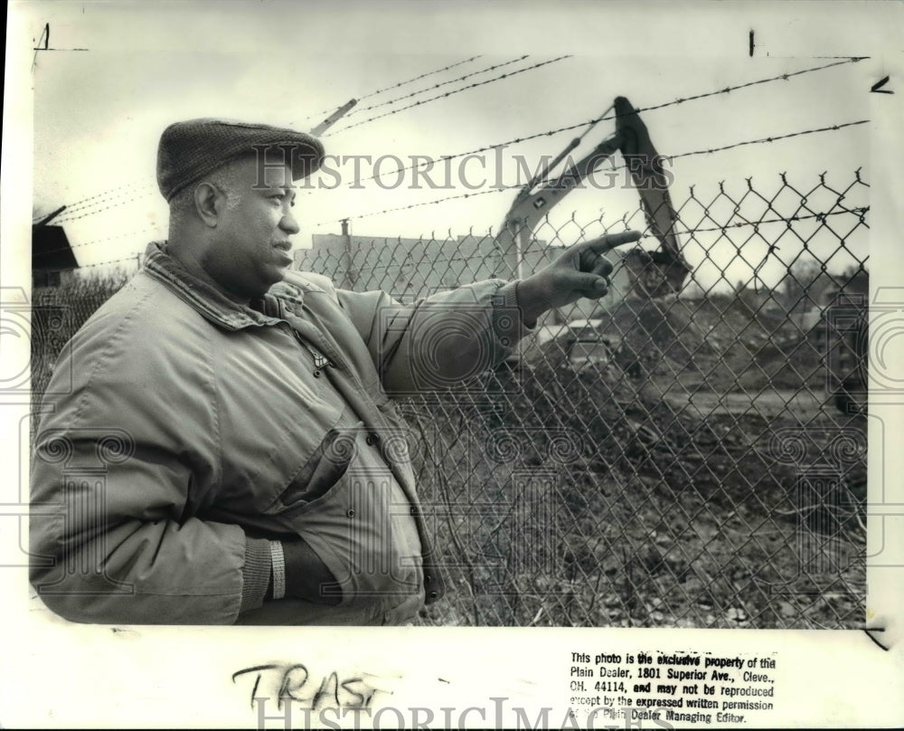 1989 Press Photo Dennis J. Vaugn, President Of The Kinsman Union Community - Historic Images