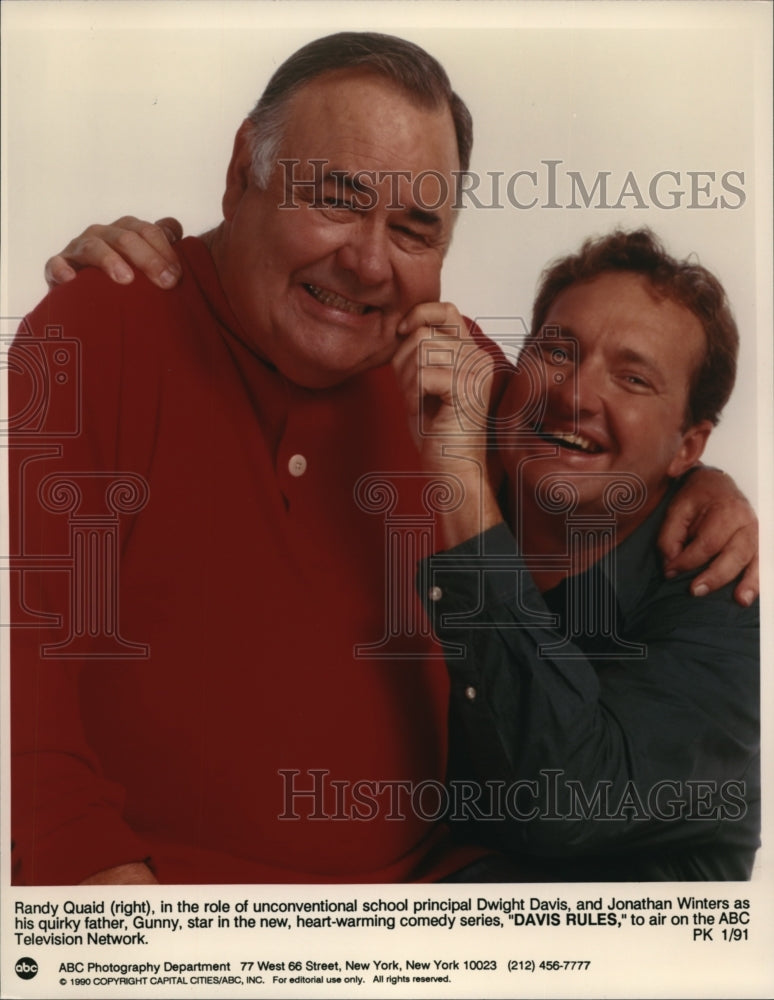 1991 Press Photo Dwight Davis and Jonathan winters in Davis Rules in ABC TV-Historic Images