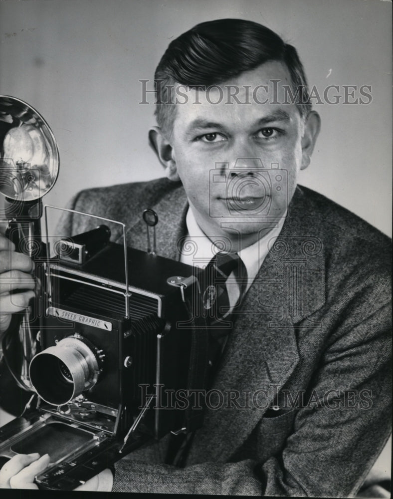 1962, Julian Wilson, AP Photographer Cleveland Bureau - cva51423 - Historic Images