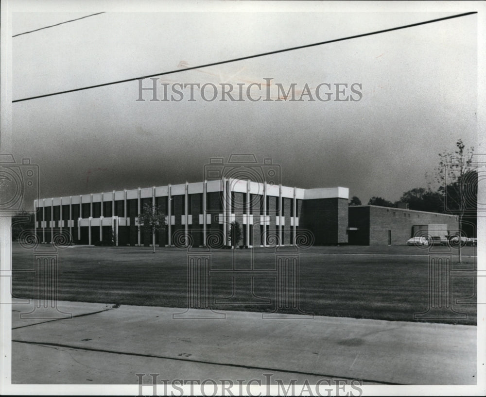 1970 The Allen Bradley company building in Hillcrest - Historic Images