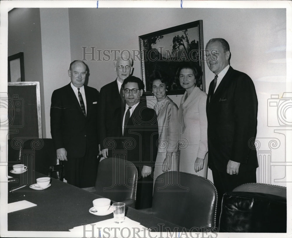 1966 Press Photo John W. McCormack, Mark E. Talisman, Mrs. Charles A. Vanik - Historic Images