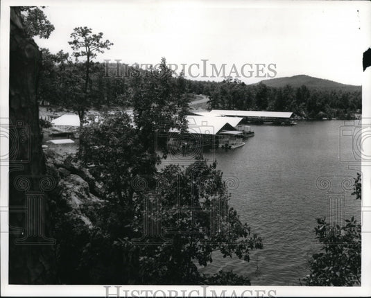 1971 Press Photo Creers Ferry Lake's commercial boat ducks at Arkansas - Historic Images
