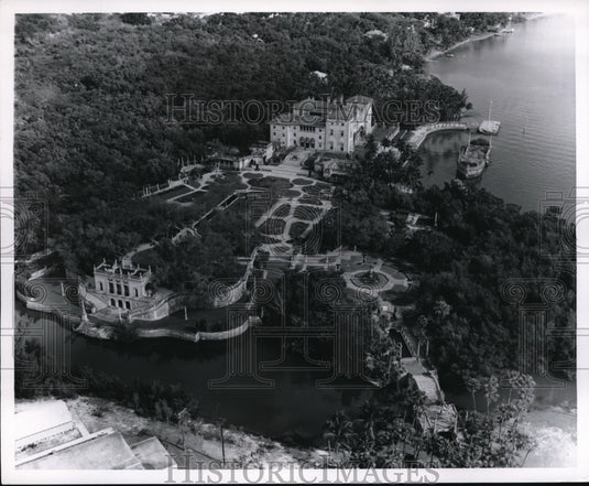 The magnificent Viscaya 30 acre James Deering home - Historic Images