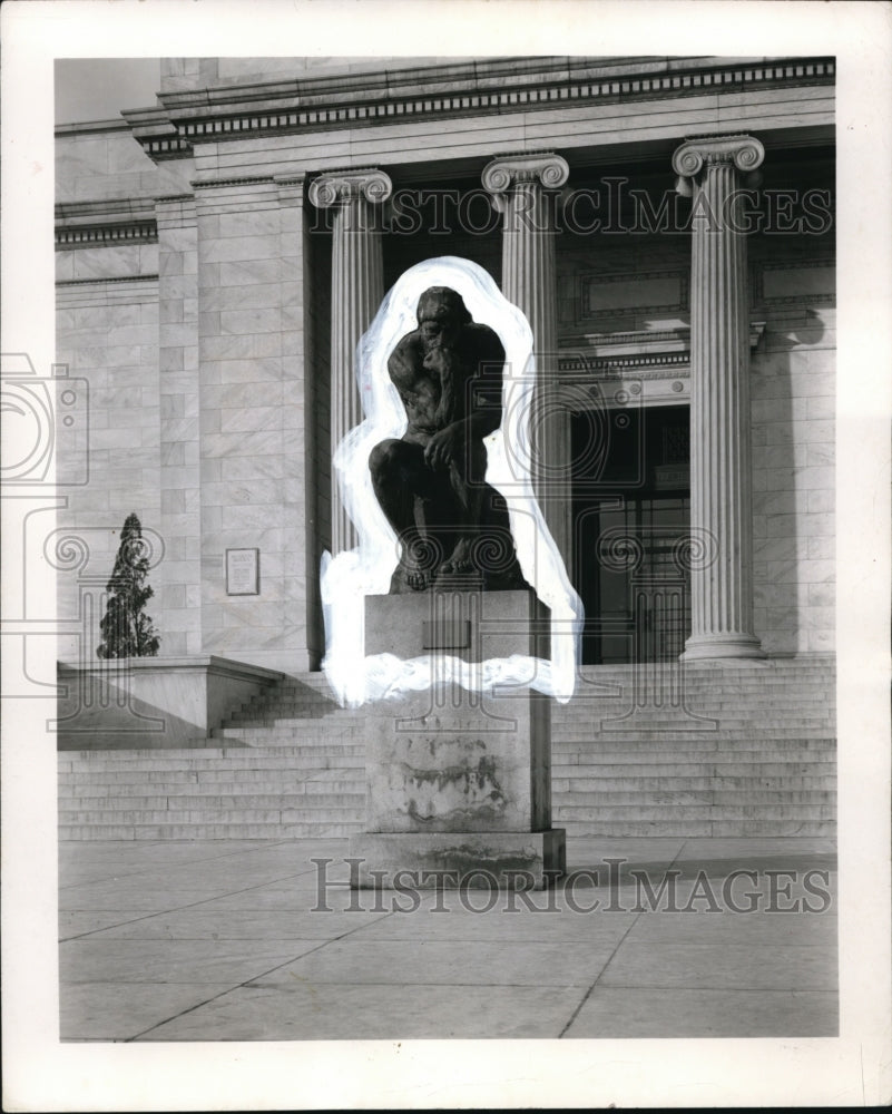 1961 The bronze statue of the Thinker by Auguste Roden  - Historic Images