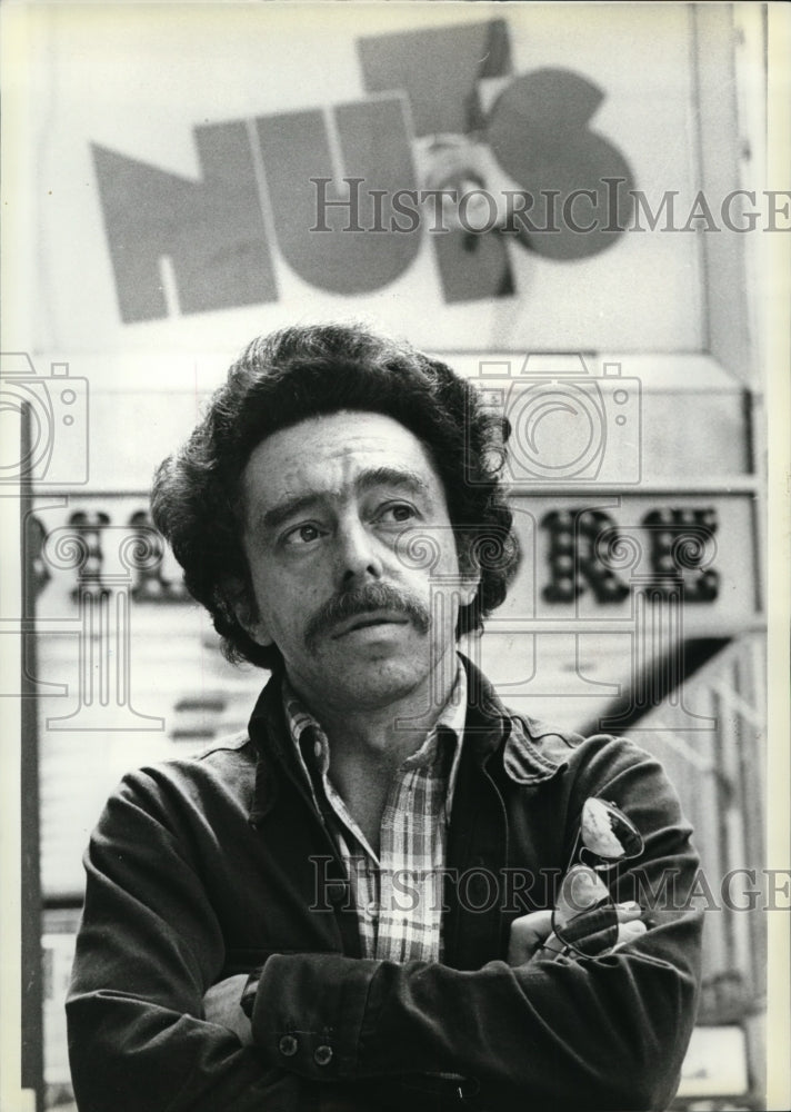 1980 Press Photo Playwright, Tom Topor with his first play, the Nuts - cva53058 - Historic Images