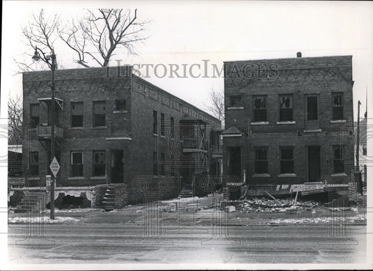 1971 Abandoned Buildings - Historic Images
