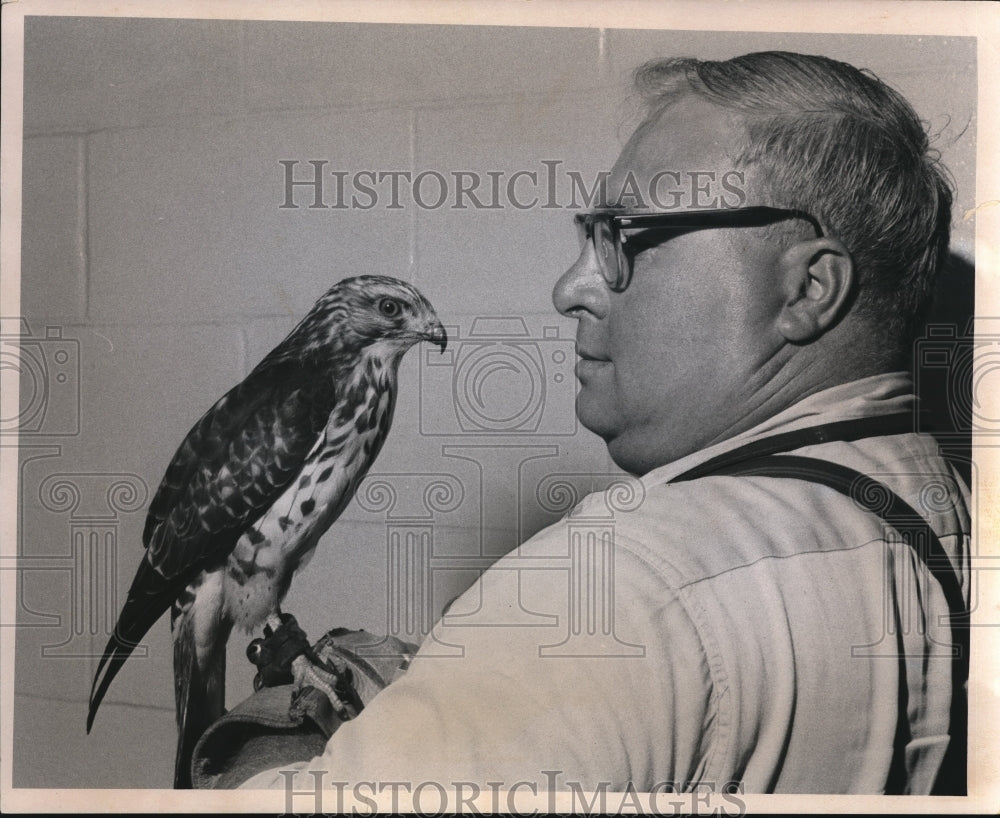 1972, Harry Dodge,animal warden at Cleveland Height - Historic Images