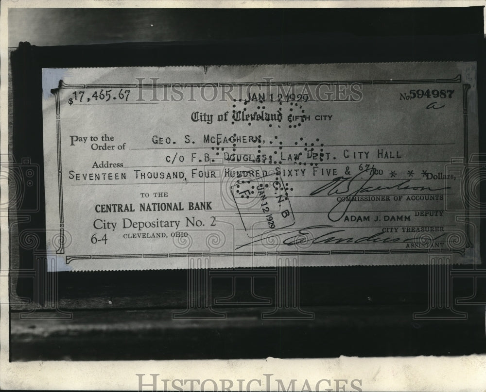 1929 A $17,465.67 check from the city of Cleveland - Historic Images