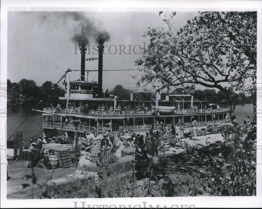 1969 Press Photo The showtime boat "Crescent Queen"- Historic Images