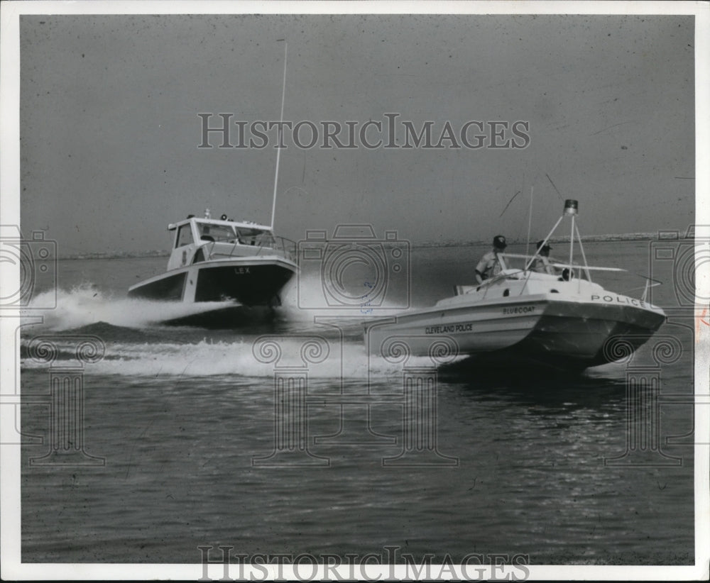 1972 Press Photo Bluecoat watercraft - Historic Images