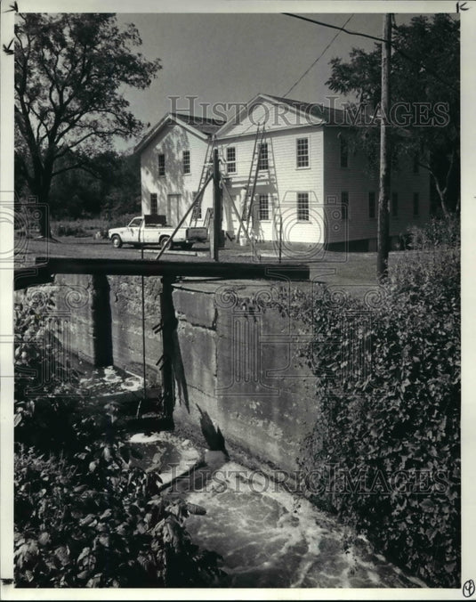1984 Press Photo The Lock tender's house beside the Ohio canal - Historic Images